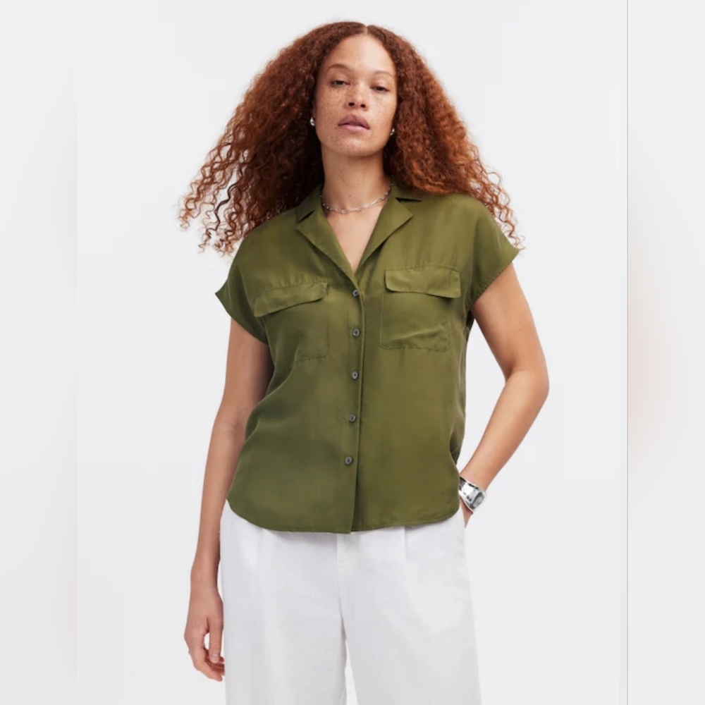 NWT Madewell 100% Silk Drapey Patch-Pocket Sleeveless Green Button-Up Top